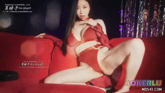  女王的男奴 夏晴子