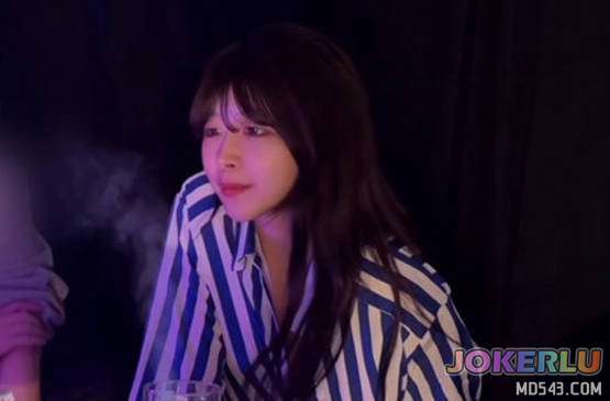  怪兽42期怪兽酒馆失恋的真悠